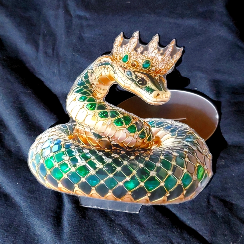 Green‎ and Gold Snake with Crown - Picture 4 of 6